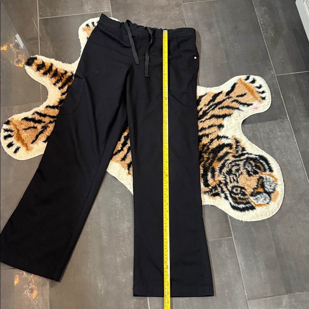 Urbane Black scrub pants - Picture 7 of 9